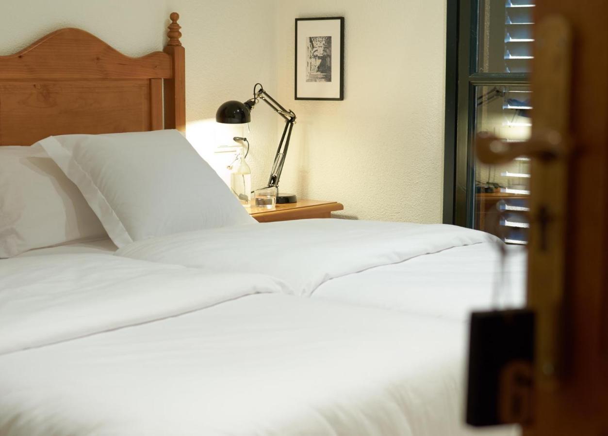 Hostal Can Maret Vilademuls Zewnętrze zdjęcie